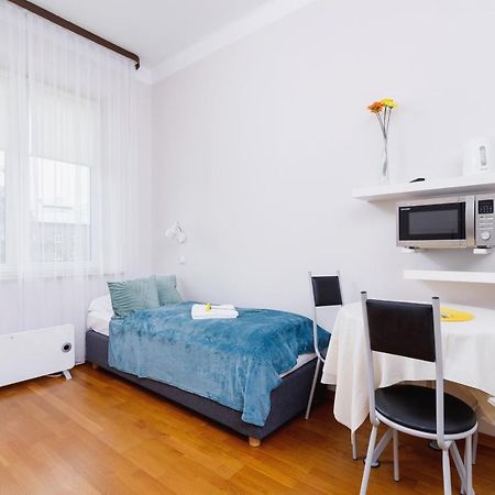 Przytulne Studio Krowoderska Krakow By Noclegi Renters Buitenkant foto