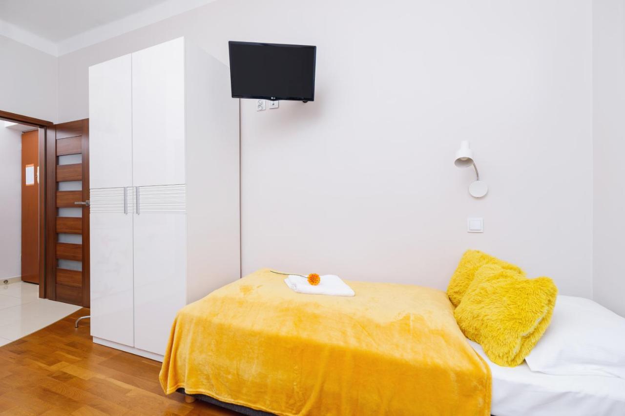 Przytulne Studio Krowoderska Krakow By Noclegi Renters Buitenkant foto